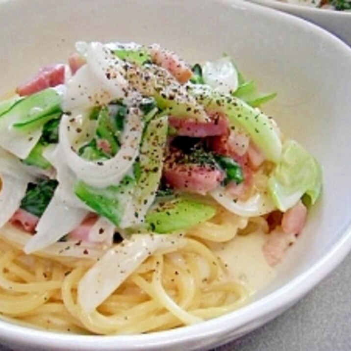 簡単！チンゲンサイの食感を楽しむクリームパスタ♪